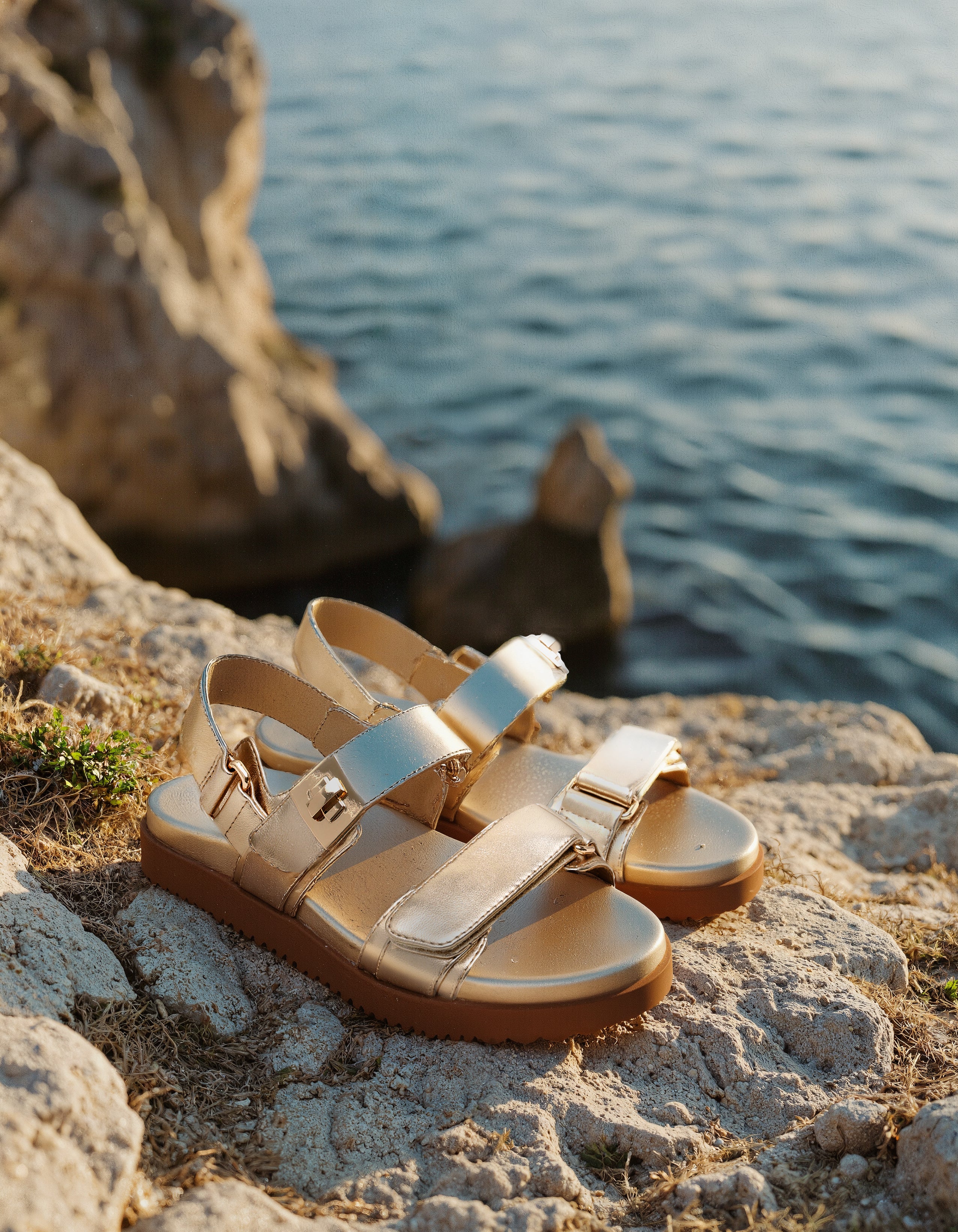 Sandalias Mona Dorada