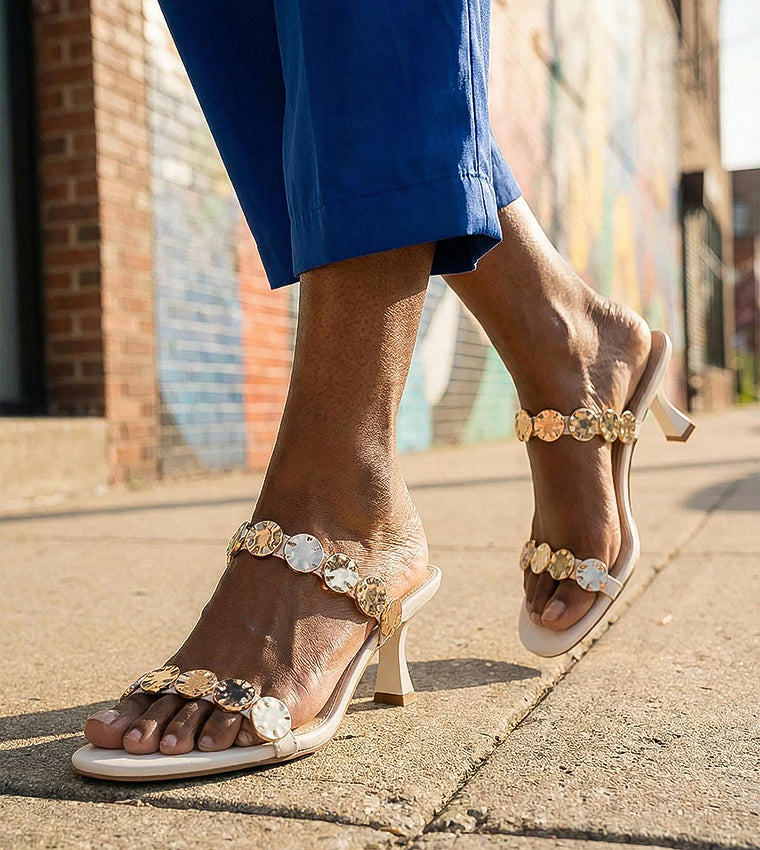 Sandalias de tacón Annika Blancas - view 2