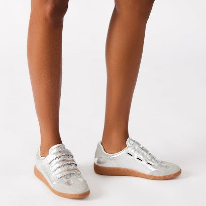 Tenis Daybreak Plateados